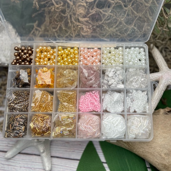 7000 GLASS & CRYSTAL GEMSTONES BEADS Lot
STORAGE / ORGANIZER Jewelry Making DIY - Picture 9 of 14
